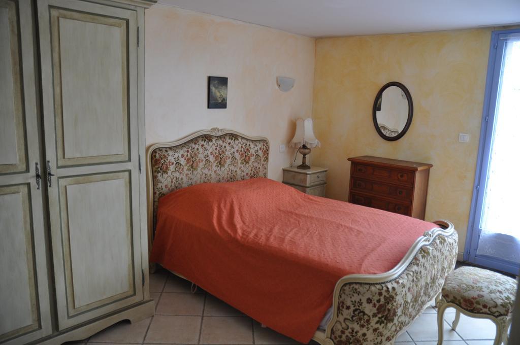 Le Petit Labouret Hotel Revest-du-Bion Exterior foto